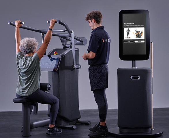 EGYM Fitness Hub Centrepiece of the connected fitness floor